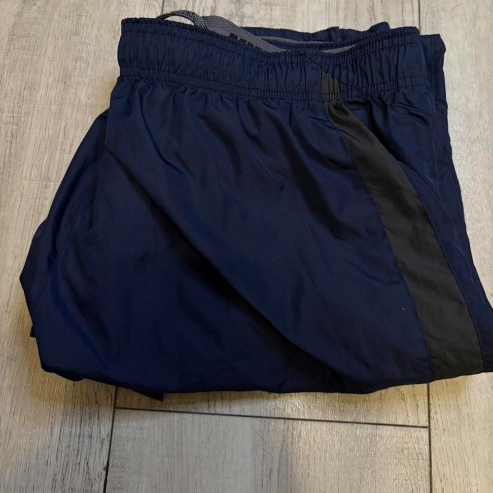 Navy blue track pants with‎ black accents Men/XL